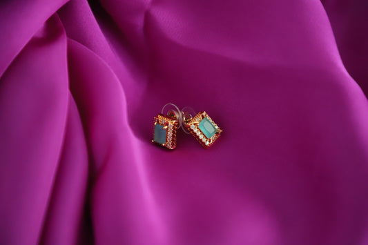Emerald Glow Vintage Stud Earrings